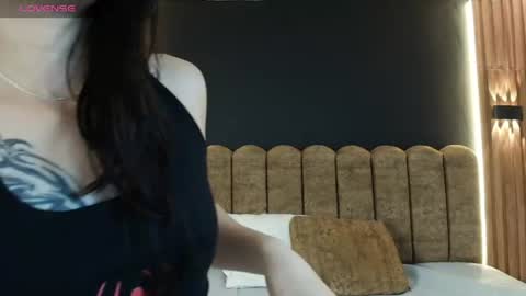 AMBAR LEE online show from June 2026 12:07:02 PM