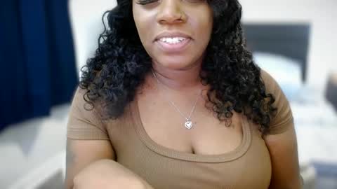 Snapshot of ambarose88 chatting on September 2025 03:33:02 AM Amoya online show from September 2025 03:33:02 AM