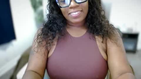 Snapshot of ambarose88 chatting on October 2025 01:46:02 PM Amoya online show from October 2025 01:46:02 PM