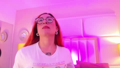 Snapshot of ambarsantany chatting on December 2024 11:54:01 PM AmbarSantany  online show from December 2024 11:54:01 PM