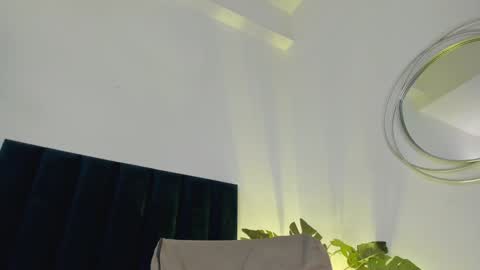 Amber Davis online show from December 2024 09:28:02 PM