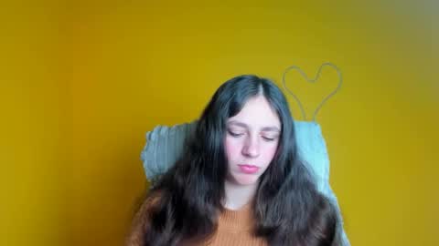 Snapshot of amber__r chatting on April 2026 11:27:01 AM Amber online show from April 2026 11:27:01 AM