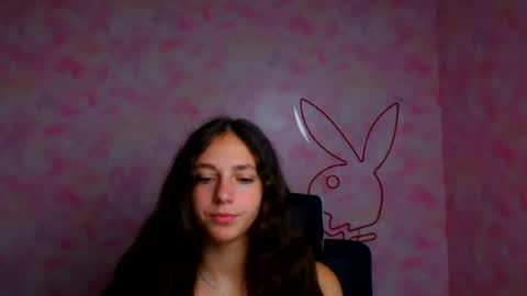 Snapshot of amber__r chatting on August 2026 05:53:02 AM Amber online show from August 2026 05:53:02 AM
