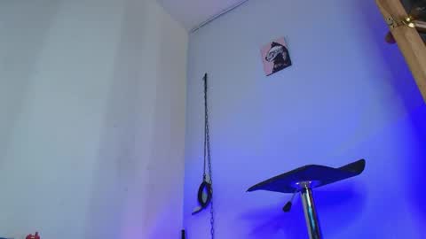 Snapshot of amber_blair chatting on November 2025 08:40:01 PM amber_blair online show from November 2025 08:40:01 PM