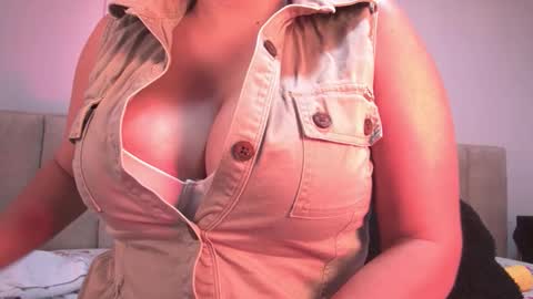 Snapshot of amber_demons chatting on February 2026 10:46:02 PM Amber Demons online show from February 2026 10:46:02 PM