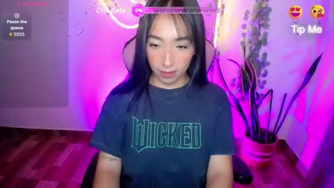 Amber online show from February 2026 11:42:02 PM