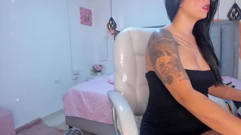 Michell  online show from October 2025 01:34:02 PM