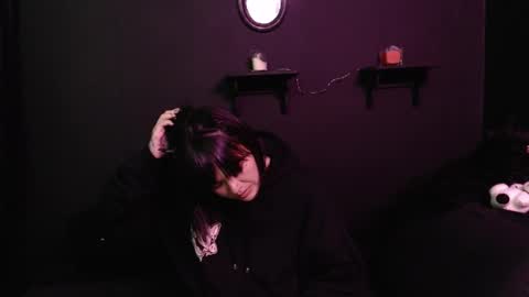 Snapshot of amber_rouss chatting on December 2025 01:55:01 AM ROUSS online show from December 2025 01:55:01 AM