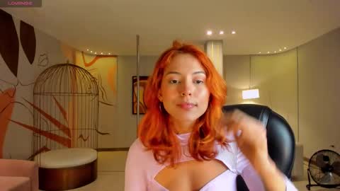 Snapshot of ambercolors_ chatting on November 2025 07:24:01 PM Amber online show from November 2025 07:24:01 PM