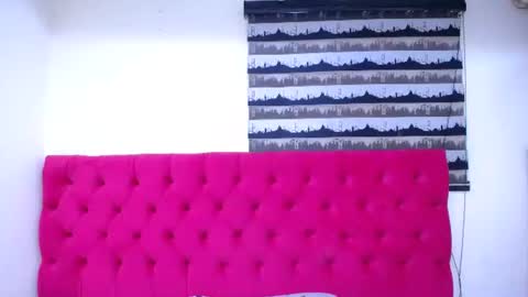 amberdiamondmmm online show from October 2025 12:50:02 PM