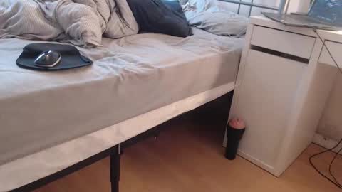 Amber online show from January 2026 11:59:02 AM