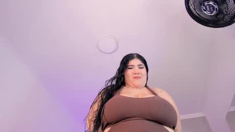 Amber  online show from September 2025 11:48:01 AM