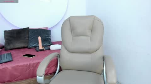 Amber online show from April 2026 10:16:02 AM