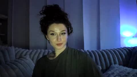 amberkinsley online show from July 2026 09:37:02 AM