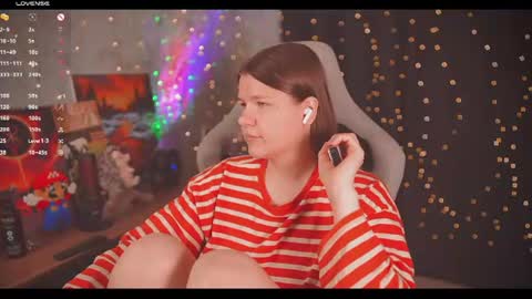 Snapshot of amberlyyy chatting on July 2026 06:40:02 AM my name is Sonya but you can call me your favorite girl 3 online show from July 2026 06:40:02 AM