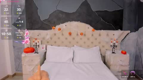 Amber Grey online show from October 2025 05:43:01 PM