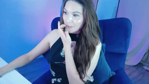 AmbraEnm online show from October 2025 08:31:02 PM