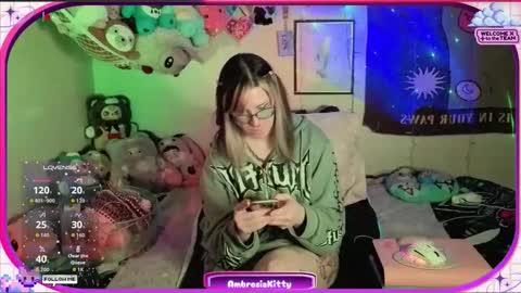Snapshot of ambrosiakitty chatting on April 2026 06:44:01 AM Ambrosia online show from April 2026 06:44:01 AM