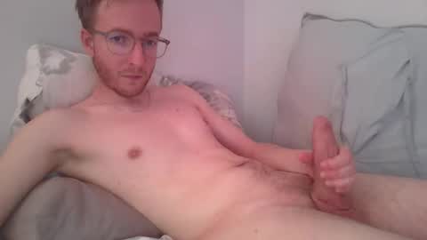 Snapshot of amekatt chatting on December 2025 03:06:01 PM Amekatt online show from December 2025 03:06:01 PM