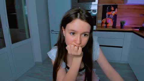 Eileen online show from February 2025 06:52:02 PM