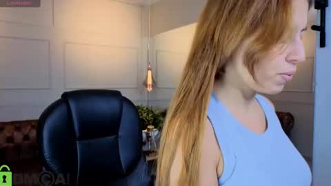 AMELIA online show from September 2025 11:09:01 AM