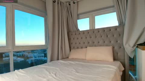 amelia_mee online show from April 2026 08:31:01 PM