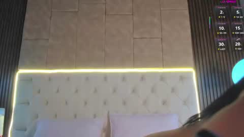 Snapshot of amelia_rossetti chatting on June 2026 11:30:02 AM amelia rossetti online show from June 2026 11:30:02 AM