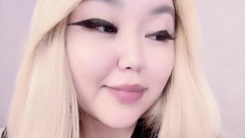 Amelia online show from February 2025 03:42:02 AM