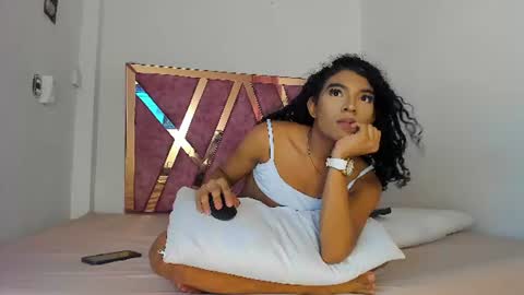 amelia online show from July 2026 09:19:02 PM