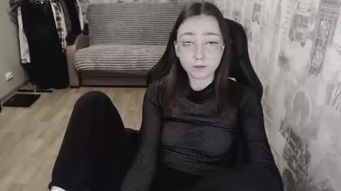 Snapshot of ameliakamishiro chatting on January 2025 03:40:02 AM Amelia online show from January 2025 03:40:02 AM