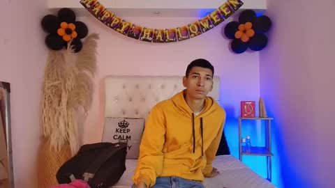 Snapshot of amelialoveace chatting on October 2025 12:53:02 PM amelialoveace online show from October 2025 12:53:02 PM