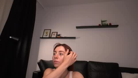 Amelia   online show from October 2025 04:04:01 PM