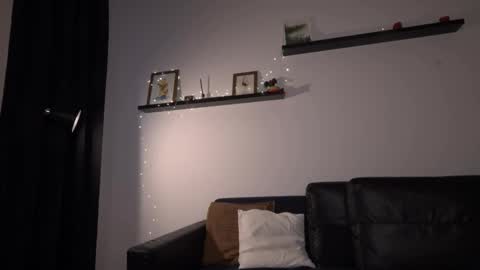 Amelia   online show from February 2026 02:47:01 PM