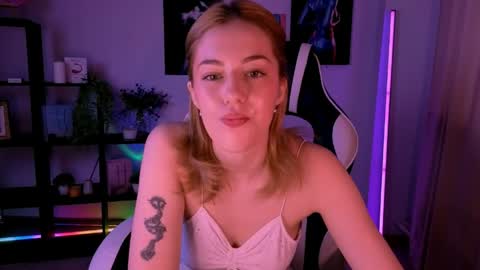 Snapshot of ameliarosaline chatting on May 2026 03:04:02 AM ameliarosaline online show from May 2026 03:04:02 AM