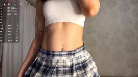 ameliasweetygirl online show from November 2025 05:56:01 PM