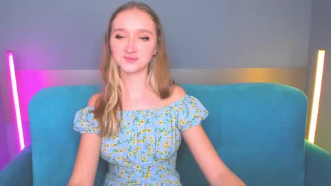 ameliawise online show from December 2024 02:02:01 PM