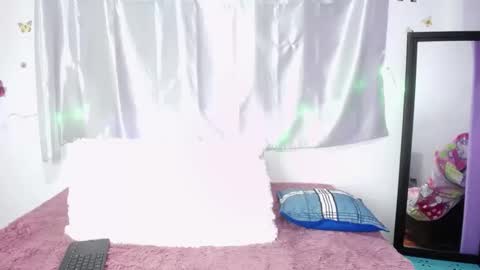 amelie brown online show from January 2025 10:40:01 PM