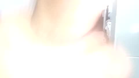 amelie brown online show from January 2025 05:41:02 AM