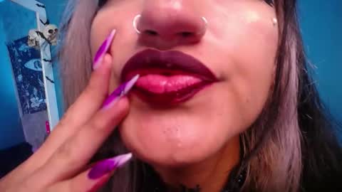 AMELIEROUS .. see you tomorrow  kisses online show from March 2026 01:11:02 AM