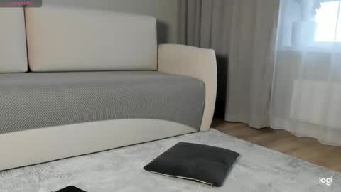 Amelina Love online show from September 2025 02:06:02 AM