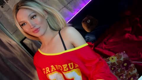 amelinckx online show from February 2025 05:55:02 PM