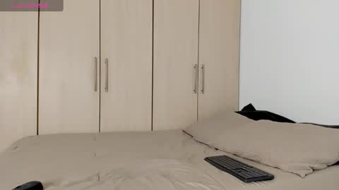 Amelie gadotx ig online show from February 2025 12:18:02 PM