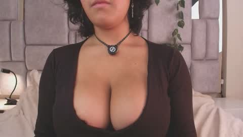      online show from December 2025 08:36:02 PM