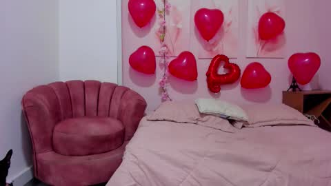 AmiiClark  online show from February 2026 07:10:01 PM