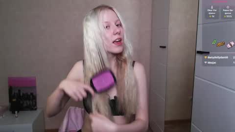  MY NAME IS AMILI WELCOME TO MY ROOM online show from May 2026 06:57:02 PM