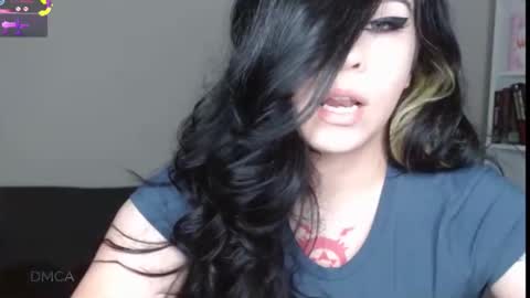 amilust online show from November 2025 10:12:01 PM