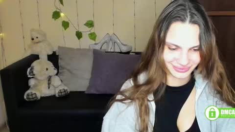 Amina online show from February 2025 02:59:02 PM