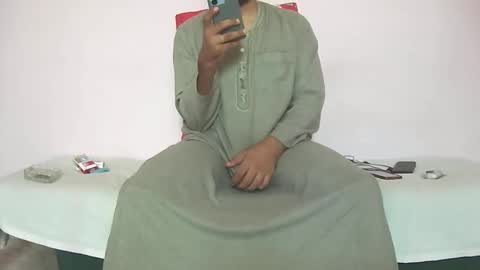 Snapshot of amir_elaraby chatting on October 2025 09:19:02 AM Amir online show from October 2025 09:19:02 AM