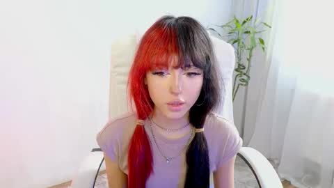 Snapshot of amiraaa__ chatting on February 2026 10:27:01 AM online show from February 2026 10:27:01 AM