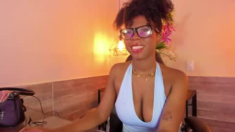 amirajones online show from June 2026 08:45:02 PM